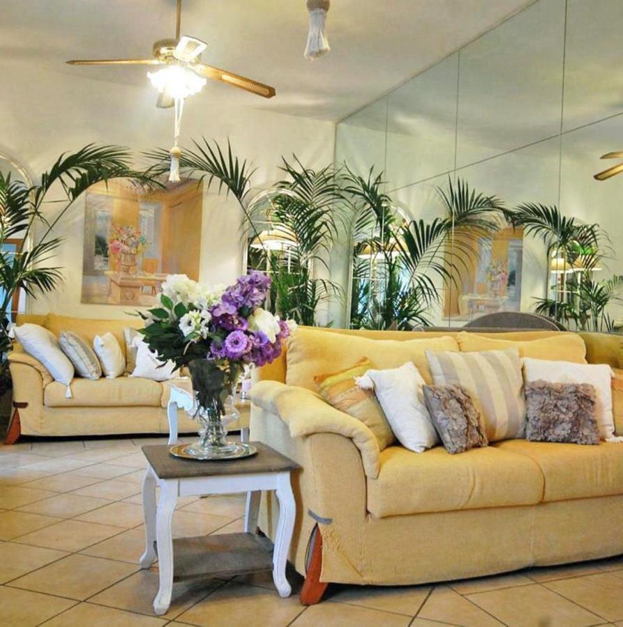 The Right Place 4U Domus Savelli Boutique Apartment Рим Екстериор снимка