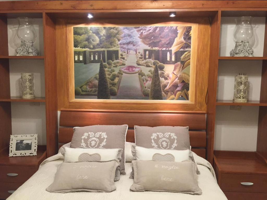 The Right Place 4U Domus Savelli Boutique Apartment Рим Екстериор снимка