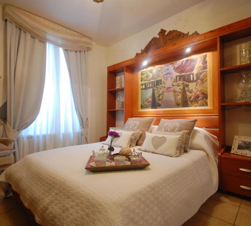 The Right Place 4U Domus Savelli Boutique Apartment Рим Екстериор снимка